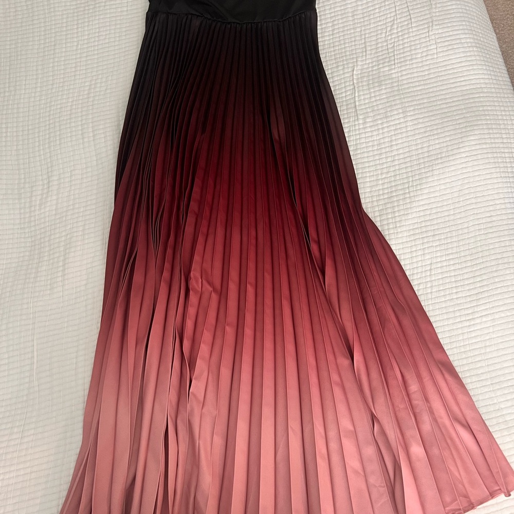 Elegant Ombre Pleated Dress